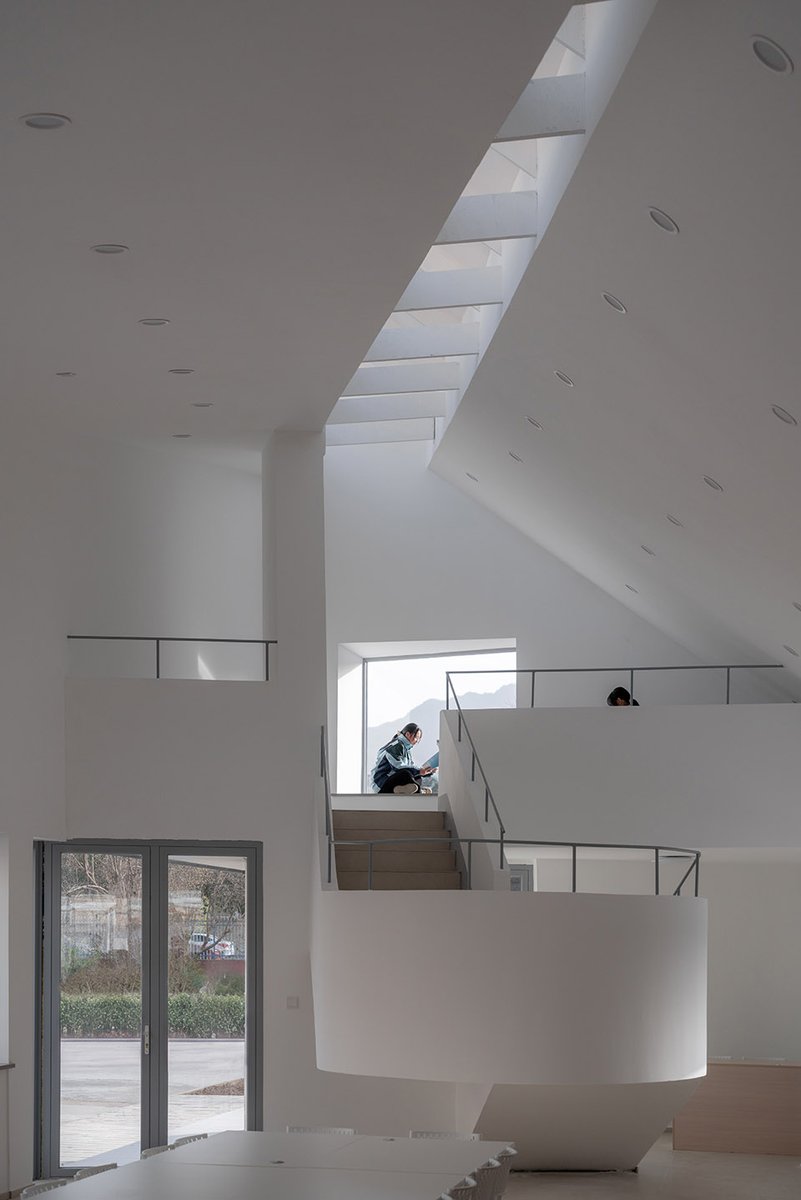 goooodofficial's tweet image. Samsung Library No. 3, supported by the Shaanxi Hope Project by Wall Architects of XAUAT
Open Building
link: gooood.cn/samsung-librar…
Photographer: Kong Jinquan
#architecture #library #samsung #culture #charity #hopeproject