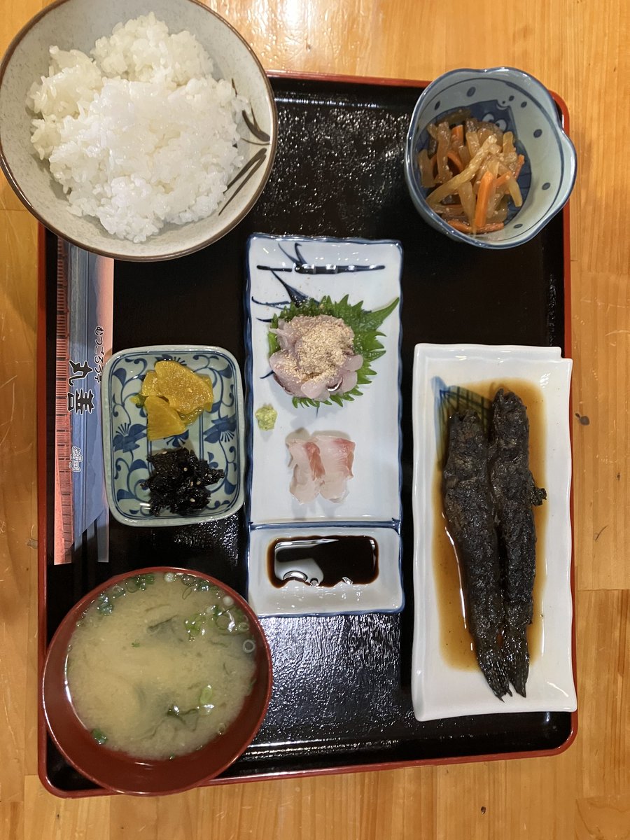 tom11061's tweet photo. ムツゴロウ定食！ https://t.co/xX50fMbwQ9