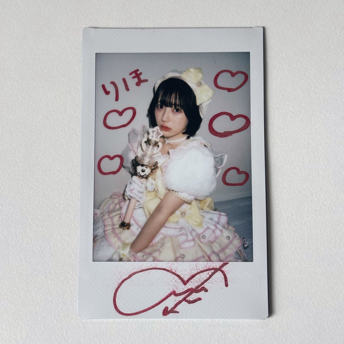 ちあちゃんの生誕チェキ届いた🎁
衣装似合ってて本当にかわいい💖🪽
ありがとう！！