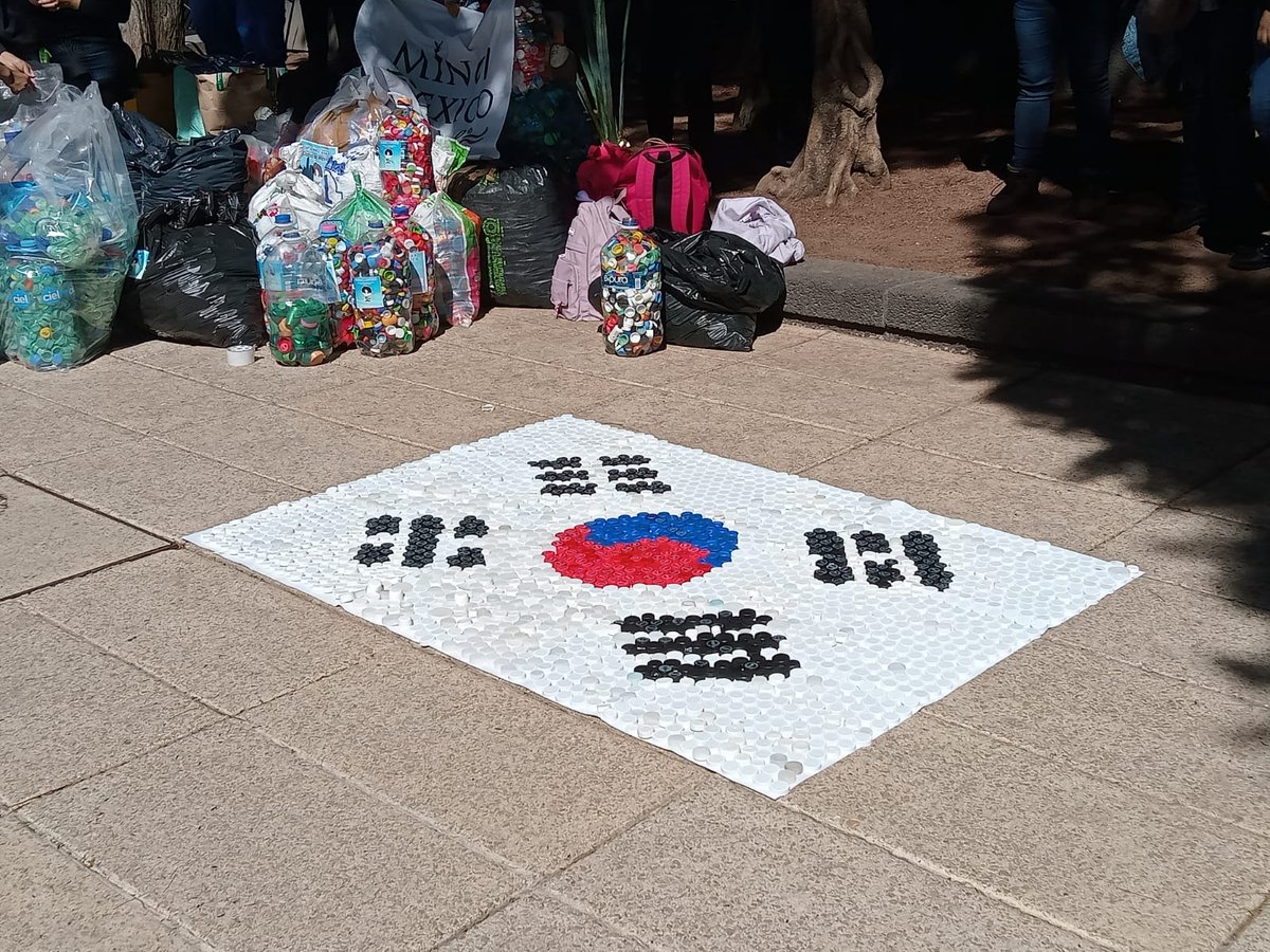 Amanda Cogco tweet media