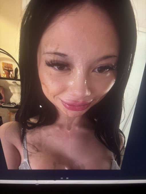 Christina Anh tweet media