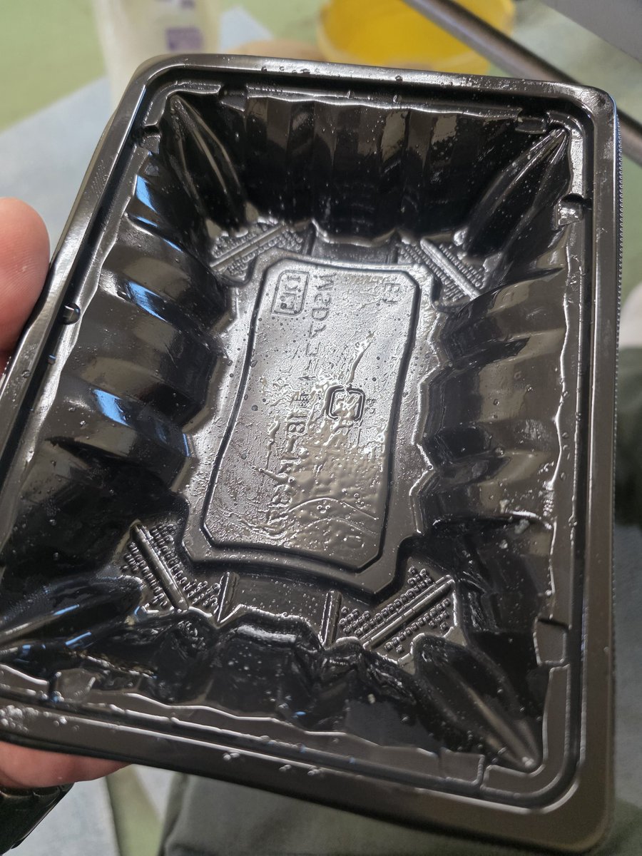 横山こーじゅ tweet media