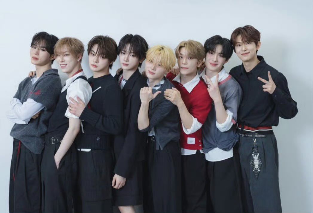 ceciliaxxxhand's tweet image. #CHOEAEDOLxHEYPOCA #ALPHADRIVEONE #614881FB