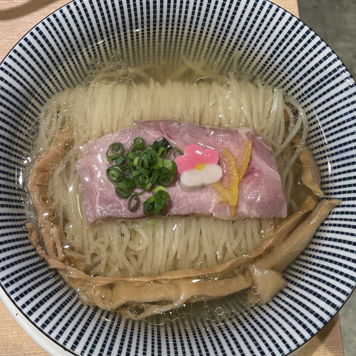 はまひろ tweet media