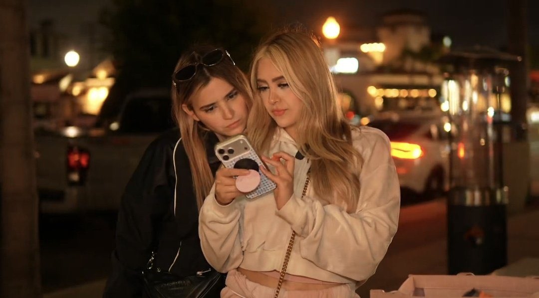 Liv ˚⟡˖ ࣪ 🍓🐣 tweet media