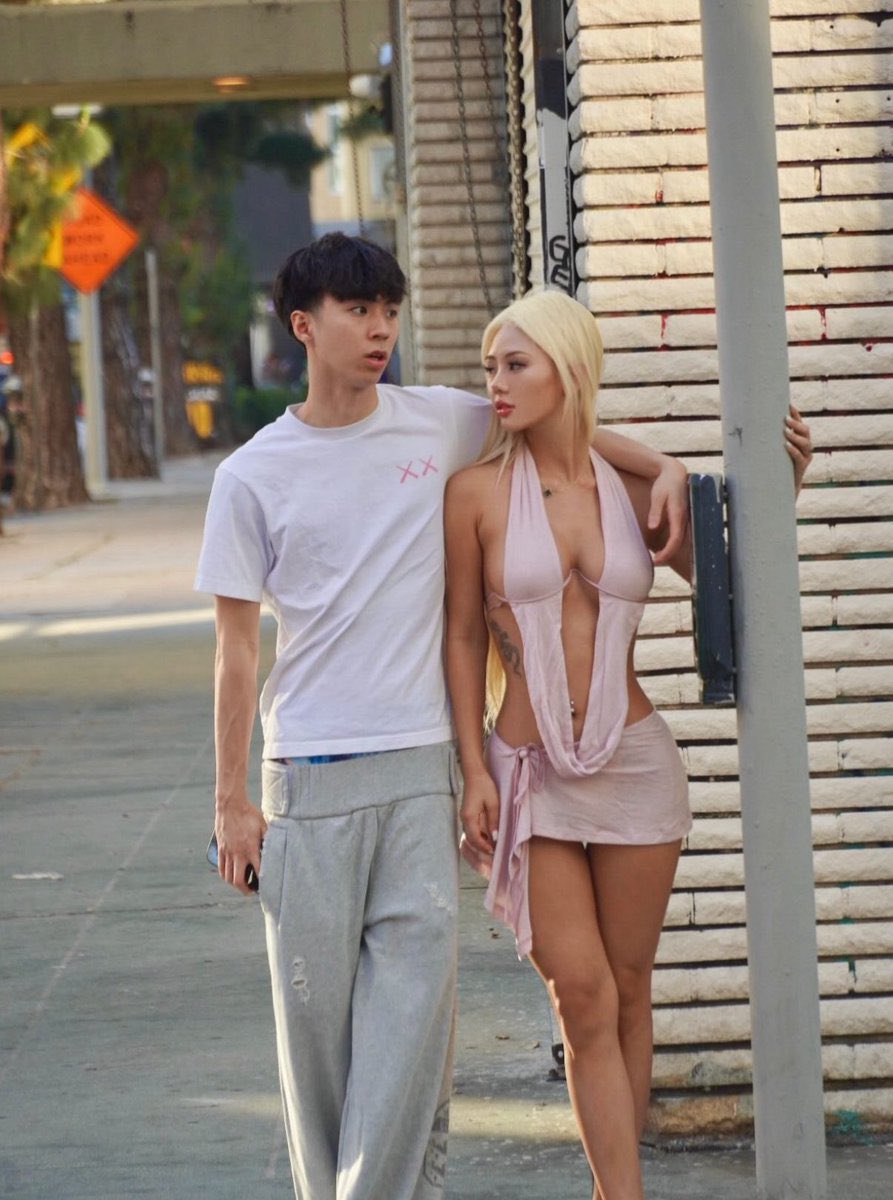 clip 🛸 tweet media