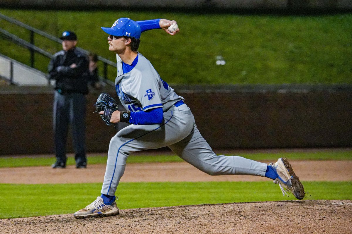 IndStBaseball's tweet photo. Sycamores outlast delay, Purdue offense in 6-5 win over the Boilermakers

https://t.co/NIzkfFN3tn

#MarchOn https://t.co/MQjaxGErIa