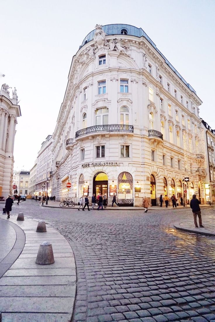 Michaela tweet media