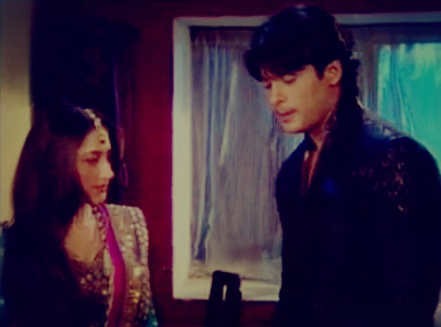 Veer x Ayesha
#SidharthShukla || #SidHearts
#JaanePehchaaneSeYeAjnabbi