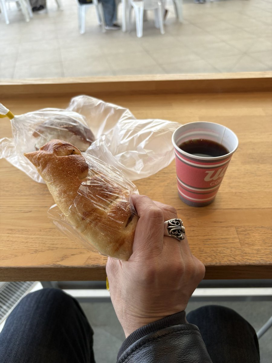 アッパー tweet media