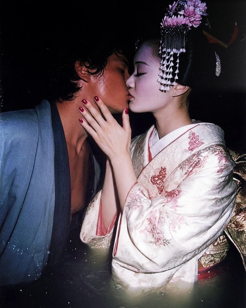 𝕭𝖆𝖙𝖍 tweet media