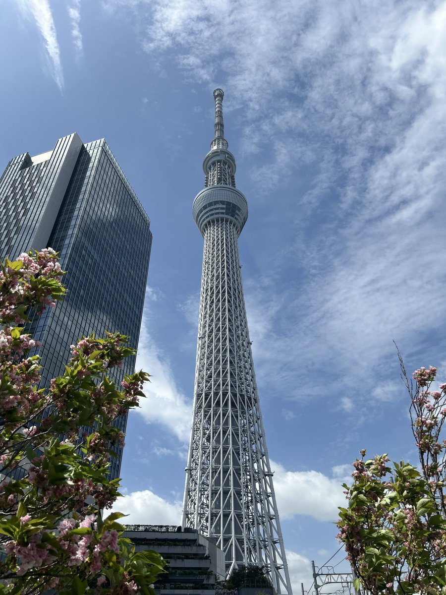 breakthrough tweet media