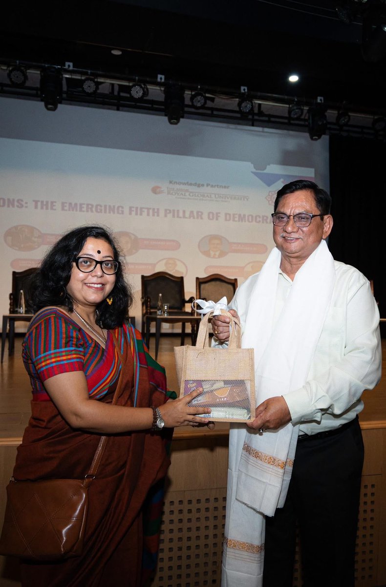 RoyalGlobal_Uni's tweet image. An engaging panel on 'Public Relations: The Emerging Fifth Pillar of Democracy' sparked dialogue that shapes perspectives and inspires impact. 

#RGU #PRSI #PublicRelations #Democracy #HigherEd @EduMinOfIndia @MIB_India @ugc_india @AICTE_INDIA @mygovassam