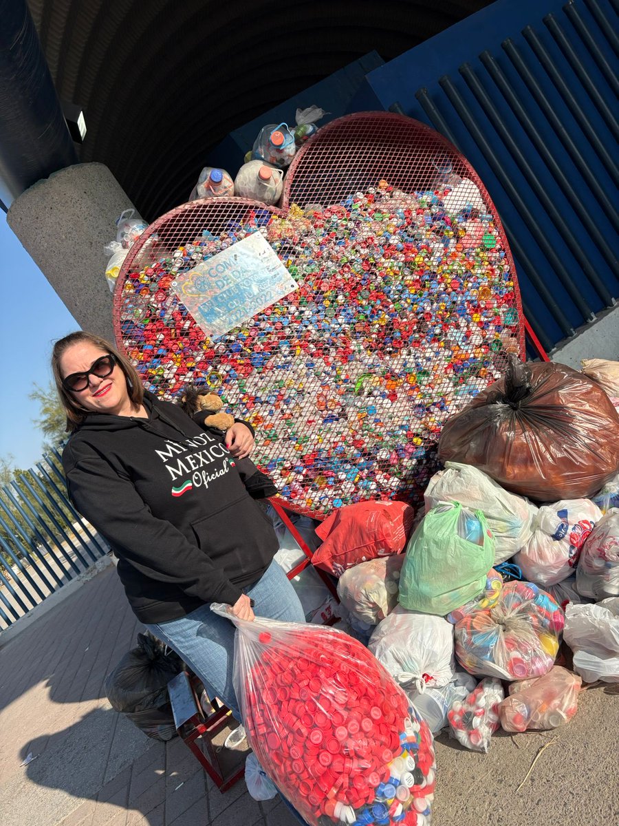 Azucar Minoz tweet media