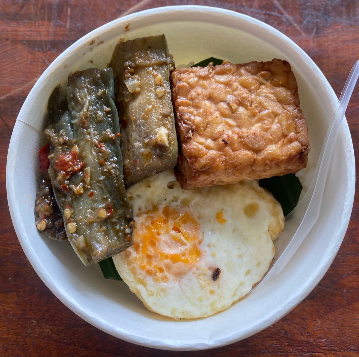 Food Truck Universitas Diponegoro tweet media