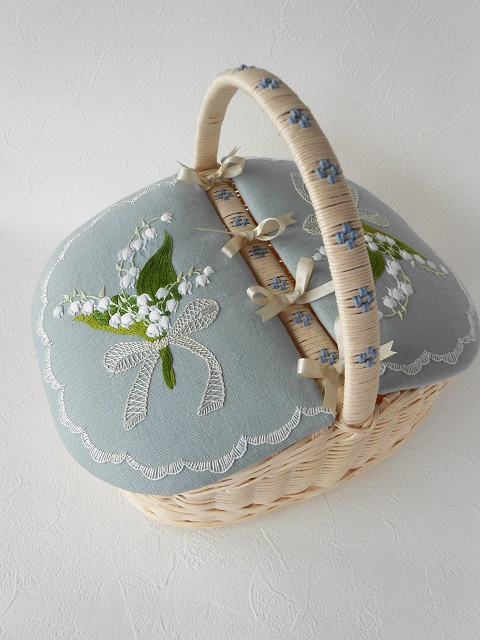 sumire_shisyu's tweet image. 刺しゅうのバスケット出品いたしました🧺26日夜終了です🧸どうぞよろしくお願いいたします🦋🦋🦋
auctions.yahoo.co.jp/jp/auction/s12…
#embroidery　#stumpwork  #スズラン