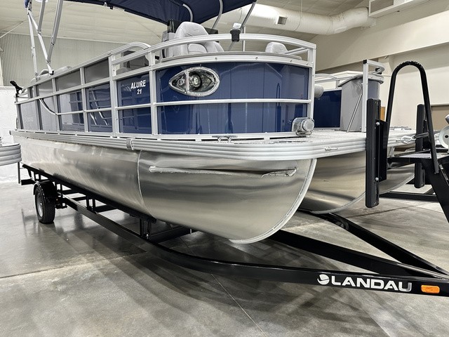 USBoatSales's tweet photo. Ad: For Sale - 2026 Landau Alure 21 Center Console https://t.co/ejMycfZIsh More-->https://t.co/X2T1c1oYIl https://t.co/frCmZrNzCk