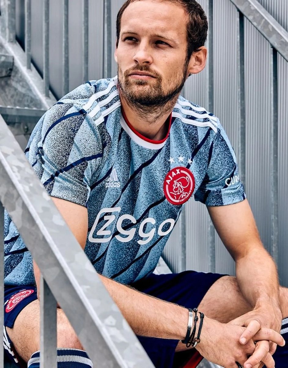 Forward Football Shop tweet media