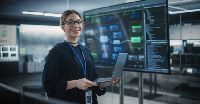 How to Close the Tech Skills Gap: Recruit or Retrain? bit.ly/3Ql4XGE