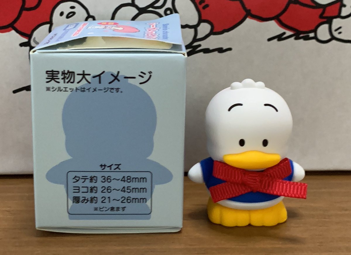 kikimaruomaru's tweet photo. シークレットピンズの実物大イメージのモデルの方🫱

 #あひるのペックル
 #ペックル
  #サンリオキャラクター大賞 https://t.co/6x24ZUYxfU