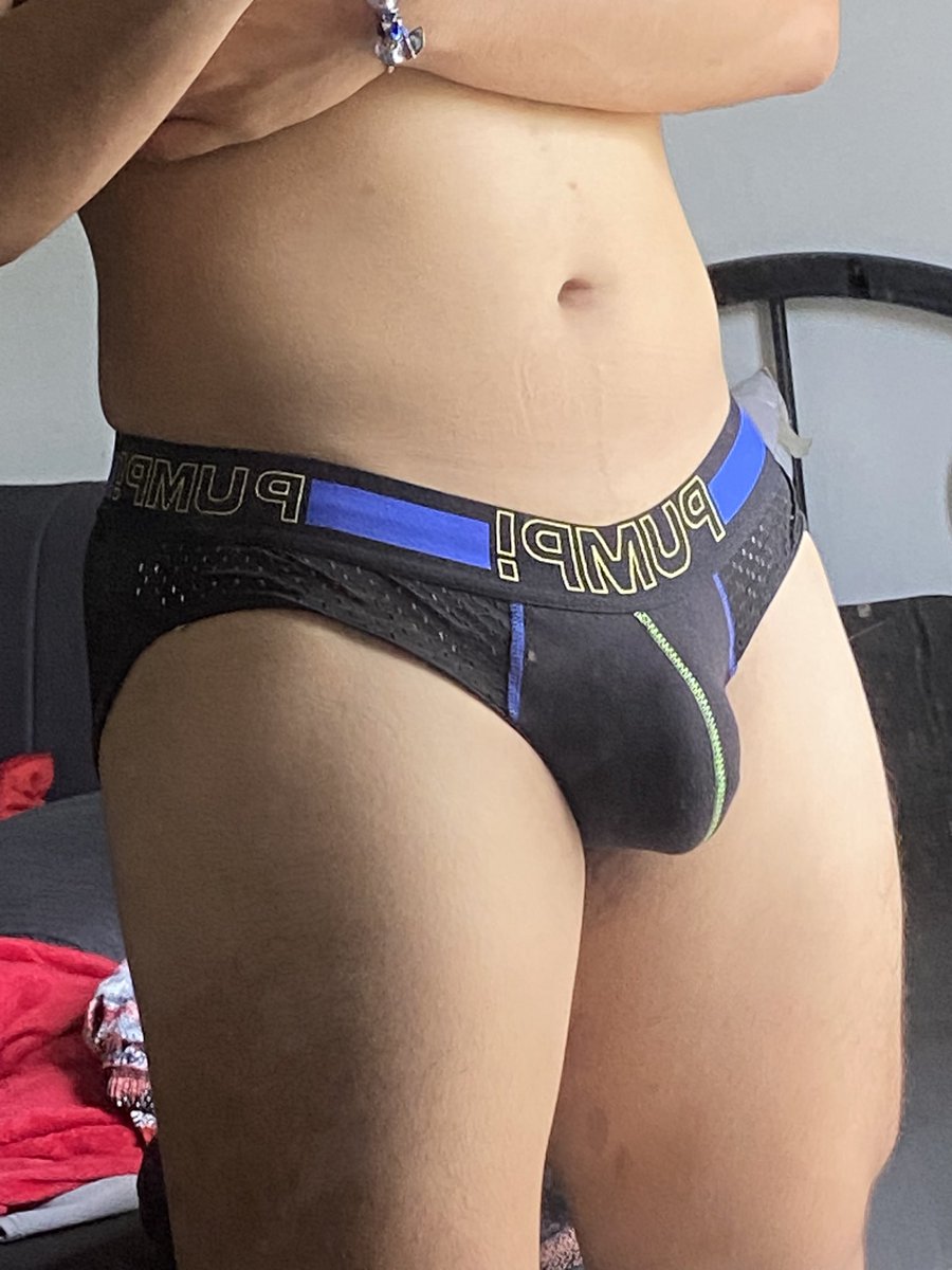 sumthin_fxckble's tweet photo. I luv my underwear https://t.co/fSE9odjvIn