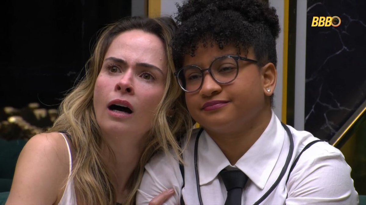Dantinhas's tweet photo. 🚨O discurso completo de Tadeu para a vitória de Ana Paula Renault:

"Chegou a hora. Quando eu terminar, conheceremos a campeã do BBB 26. E aqui eu repito a pergunta da Ana Paula: que pergunta é esse? É um roteirista de um épico, que colocou na Final a maior dupla da história dos realities shows.

Sim, porque, a gente fala de maior participante, mas cada um tem sua preferência. Mas, dupla, duas parceiras, campeã e vice campeã? Jamais haverá uma dupla como tia Milena e Ana Paula

Que roteirista é esse, roteirista de um revival que trouxe essa mulher de volta para tentar reescrever sua história depois de 10 anos. Para ser a bruxona, a cobra, a infeliz, a desumana, enquanto dava as maiores lições de humanidade.

Para chorar escondida e não mostrar ninguém as suas fraquezas, quantas vezes, né, Ana Paula? Mas esse é, também, um roteirista de uma fábula, da lagarta que precisava entrar numa casa para virar borboleta.

A lagarta que entrava na piscina de roupa virou borboleta que vai de biquini para onde quiser. A lagarta que não gostava de abraços, virou a borboleta do abraço mais longo e apertado. A lagarta que se achava marionete dos outros aqui fora, virou a borboleta mais confiante aí dentro, mais linda e nem quer ir embora.

Foi a mais linda história de descoberta pessoal que essa casa ja viu. E esse é, também, um roteirista de filme de guerra. Quantas e quantas vezes os moradores dessa casa não reclamaram dessa dupla dizendo algo tipo: 'olha, para quem está assistindo de casa pode ser divertido. Mas, para a gente que está aqui dentro é horrível'.

E é isso mesmo! Desde quando as pessoas querem ver as pessoas felizes dentro de um resort? Viver em paz é aqui fora, aí dentro é treta! E essas duas entenderam isso melhor do que ninguém, buscaram conflito todos os dias, incansáveis.

Viveram essa maratona de 100 dias em ritmo de 100m rasos. Uma aula para quem pensa em entrar nessa casa daqui para a frente. A tia Milena conseguiu o que parecia impossível depois de 26 edições: entregar provocações totalmente inéditas, situações absolutamente originais, fruto da autenticidade máxima dessa moça.

Aqui fora, ganhou o apelido de poty: Popcorn Of The Year, a Pipoca do ano. E não foram poucas pessoas dizendo que é a maior participante de todos os tempos. Tia Milena, quem não gosta de você é porque ainda não te entendeu. Basta te compreender para ser perdidamente apaixonado por você.

E Ana Paula Renault é um escândalo, a beleza e o caso. Jogando esse jogo com uma determinação, uma entrega e uma sarcasmo sem precedentes. Quinta série, coronel, Humberto, caça enredos, coordenadora do resort, Jordan, uni duni tê. Ela provocou e confrontou todo mundo, e viu todo mundo sair do Paredão. Que mulher é essa? Todo mundo tinha uma questão com a Ana Paula.

O BBB 26 girou em torno de você, Ana Paula. E quando se tinha certeza de que nada mais poderia surpreender nessa história, este roteirista escreveu uma tragédia. A dois dias do fim, a protagonista recebeu a mais triste das notícias. Naquele momento, tudo parou.

E se ela fosse embora? E se ela ficasse mas não conseguisse? Mas, esse roteirista havia reservado para ela um plot twist de amor, que transformou esse drama terrível em carinho, cuidado e superação, para, mais uma vez, essa mulher gigante mostrar sua força.

Seu Gerardo, muito obrigado por nos confiar a sua filha. Sua filha gabaritou o BBB, zerou o game, foi extraordinária em todos os quesitos. É por isso que eu digo: todo reality show deveria ter Ana Paula Renault, e que privilégio fazer parte do BBB em que Ana Paula é a grande campeã. Parabéns, Ana Paula! O BBB 26 sempre foi seu!". #BBB26