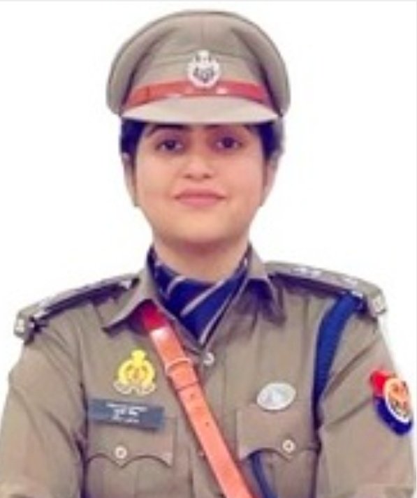 AhteshamFIN's tweet image. #IPS PRACHI SINGH 2017
#SP AMBEDKAR NAGAR को #जन्मदिन🎂 की हार्दिक बधाई &amp;amp; शुभकामनाए !! 🎁
@prachiIPS 🌾