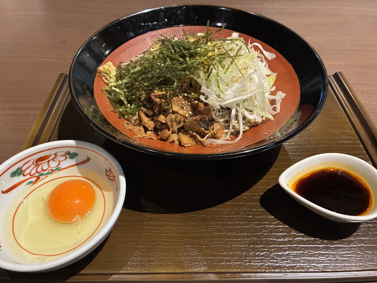 ７０８ tweet media