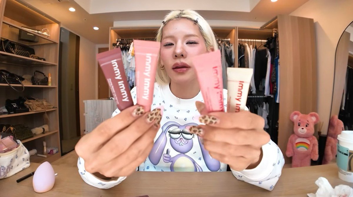 𝓎𝓊𝓂𝑒 tweet media