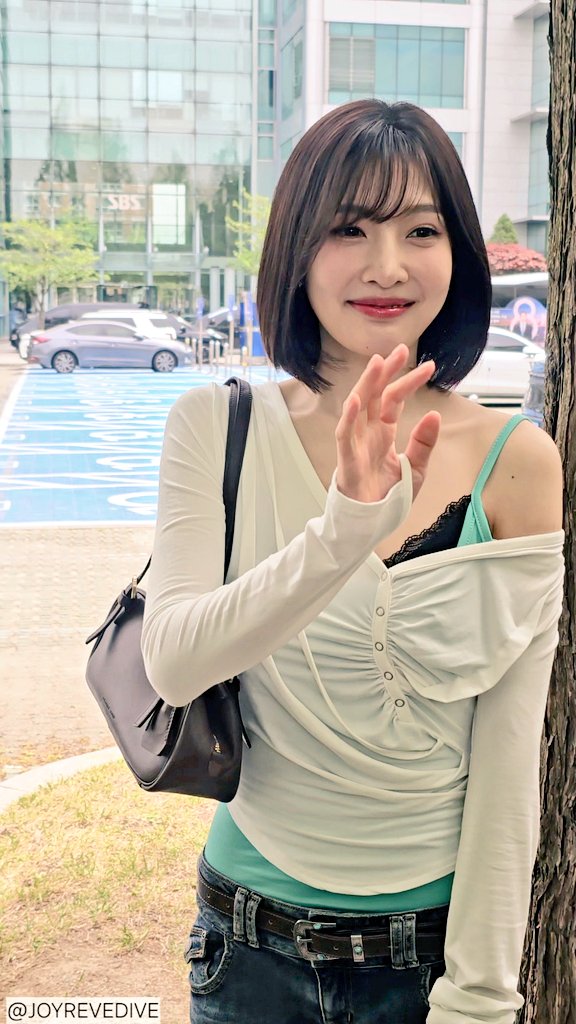 JOYREVEDIVE's tweet image. 260422 💚JOY💚 #조이 #JOY #동물농장