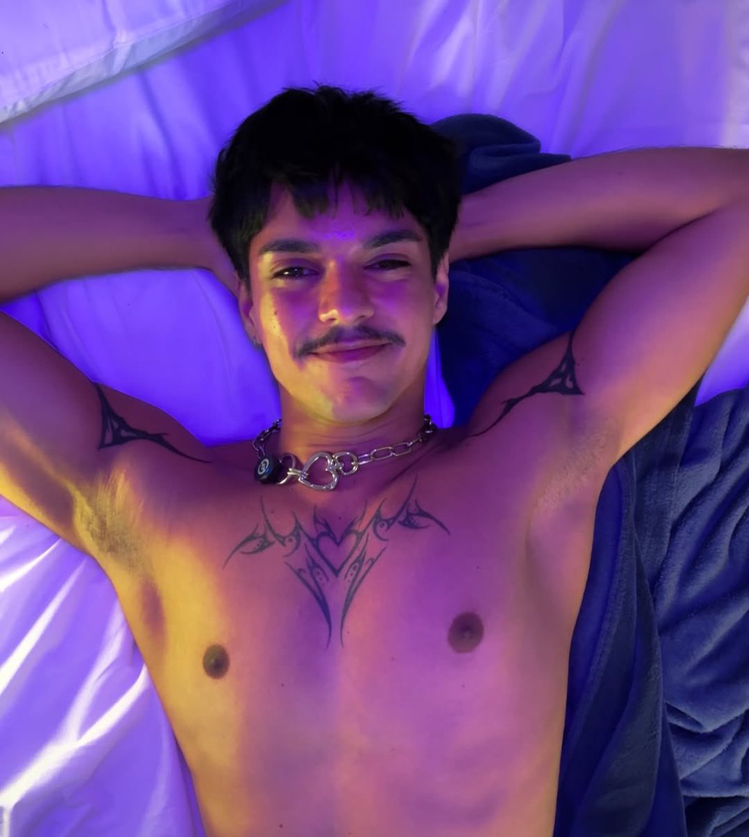 PRIDE POP tweet media