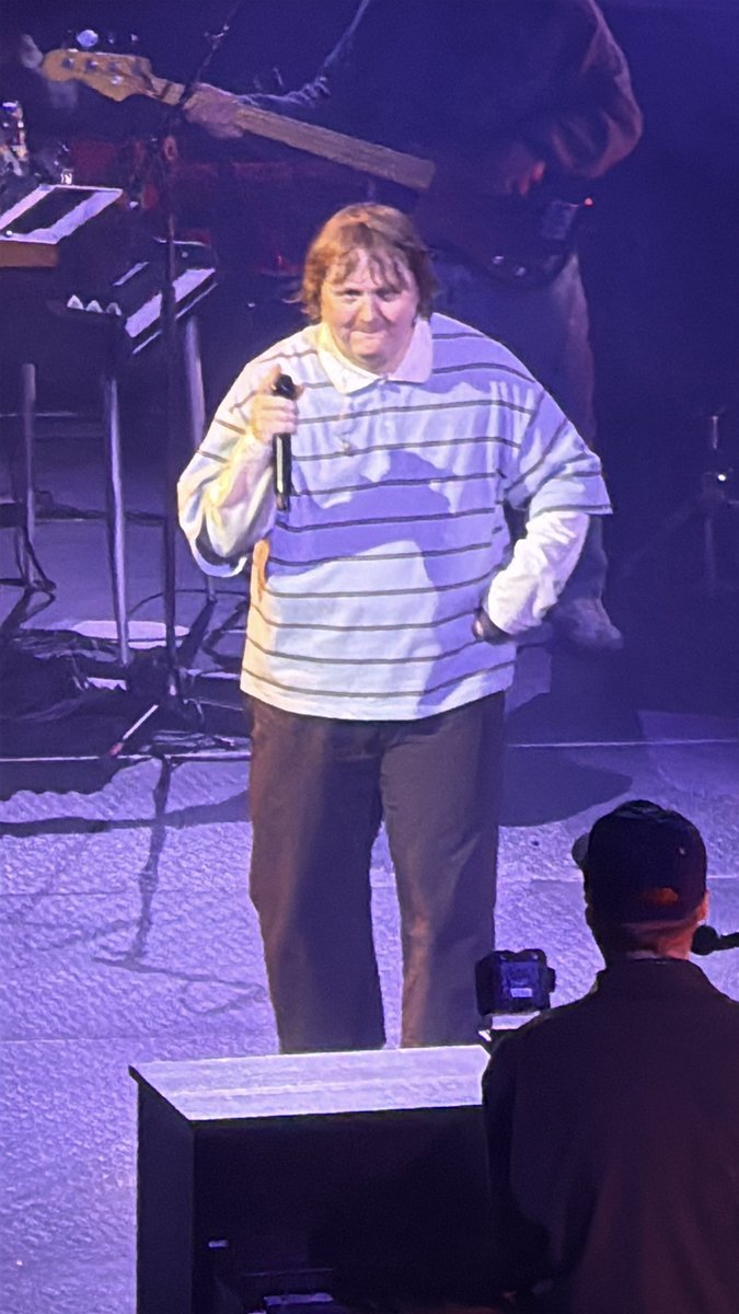 liestef's tweet photo. Thanks for the awesome show @LewisCapaldi 🎤🥰🏴󠁧󠁢󠁳󠁣󠁴󠁿 https://t.co/w7DfQKFq8q