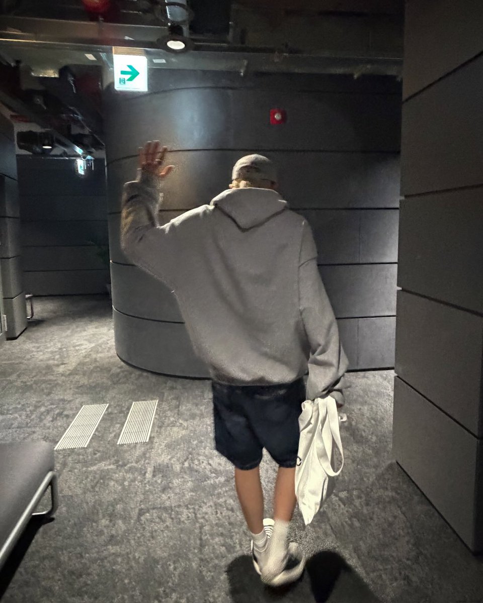 eca ca ca🍒 tweet media