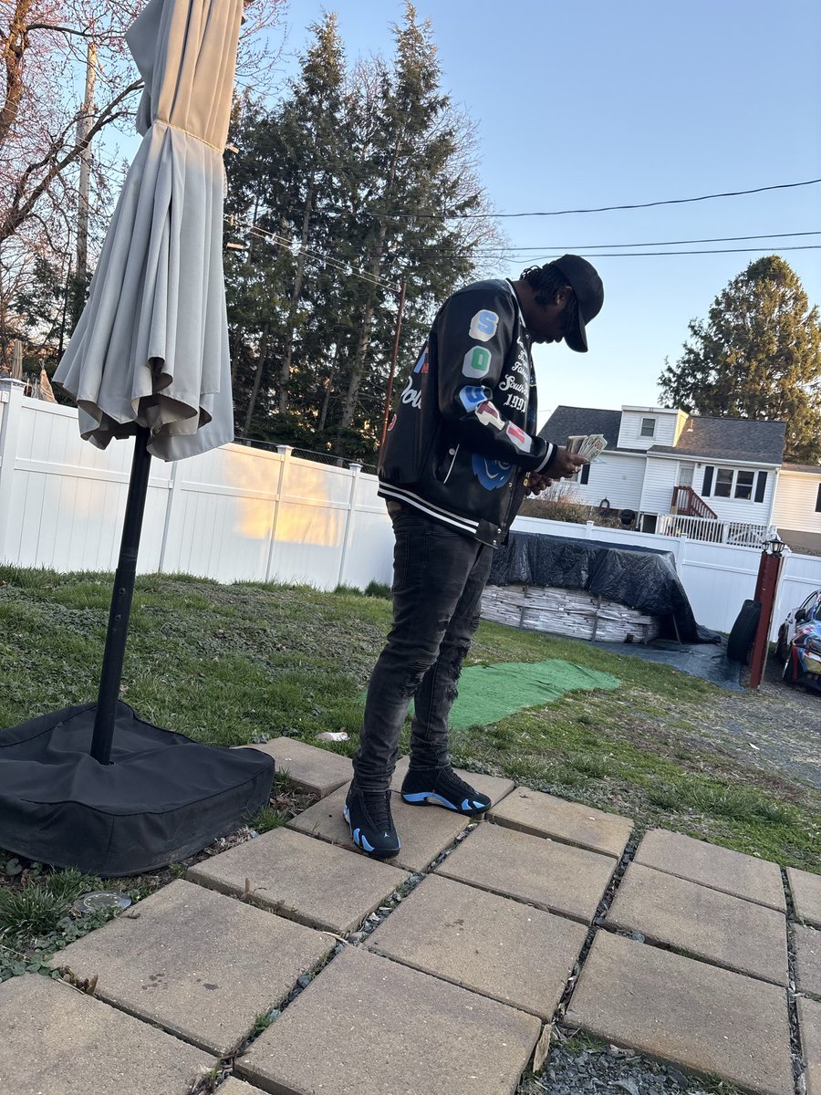BllueCheez's tweet photo. I’m from upstate.. https://t.co/uqPDe87md5