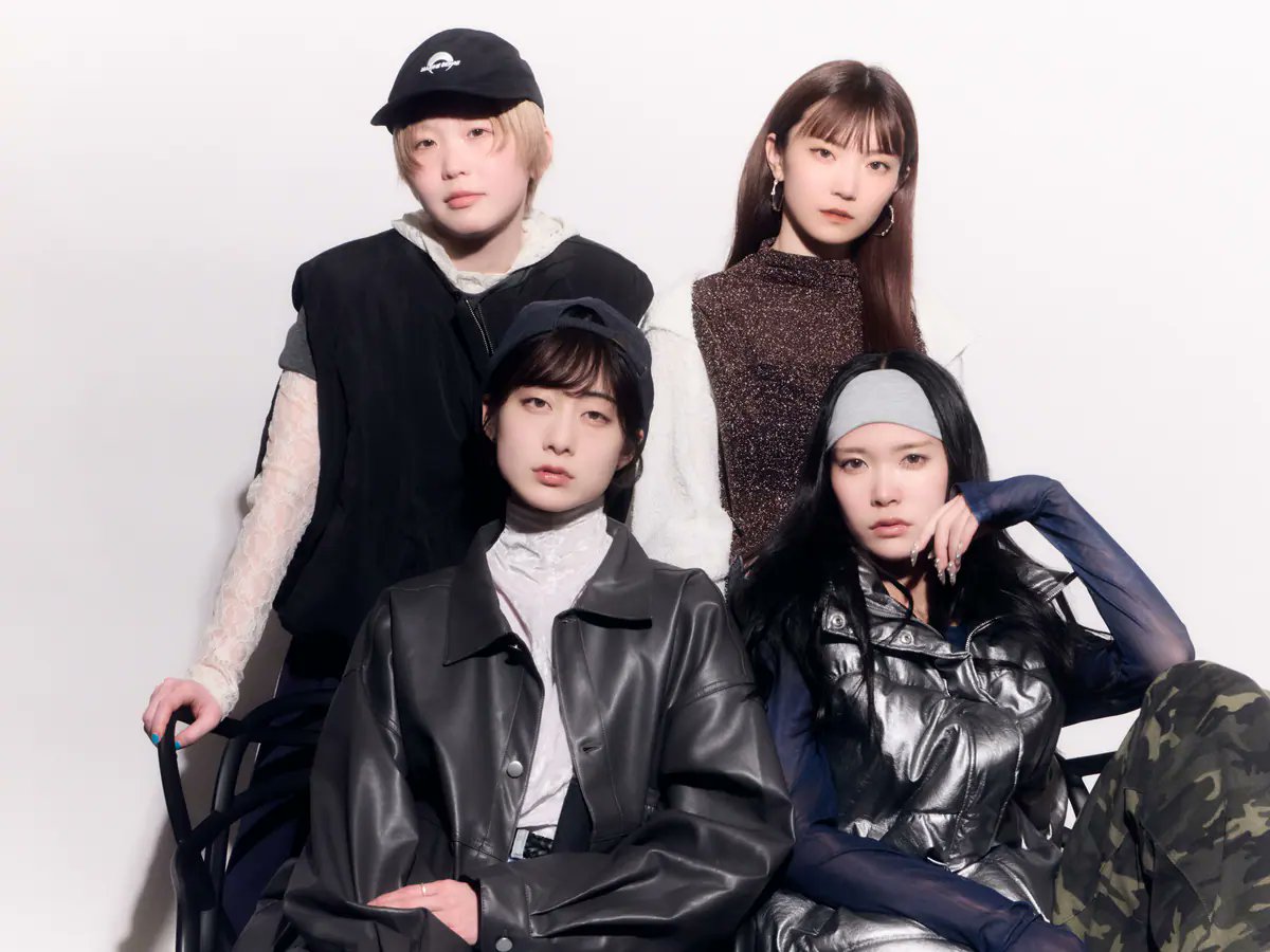 realsoundjp's tweet photo. 【フォロー＆RPで #プレゼント🎁】

ExWHYZ 
メンバー全員サイン入りチェキ 2名様

／
🗣インタビュー
https://t.co/sDPfhAso0X

🎬コメント動画もチェック！
https://t.co/5MoMK1wAnd
＼
#ExWHYZ https://t.co/4k7mBvRJD7