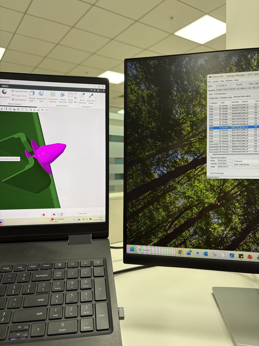 Lesbian al-Gaib tweet media