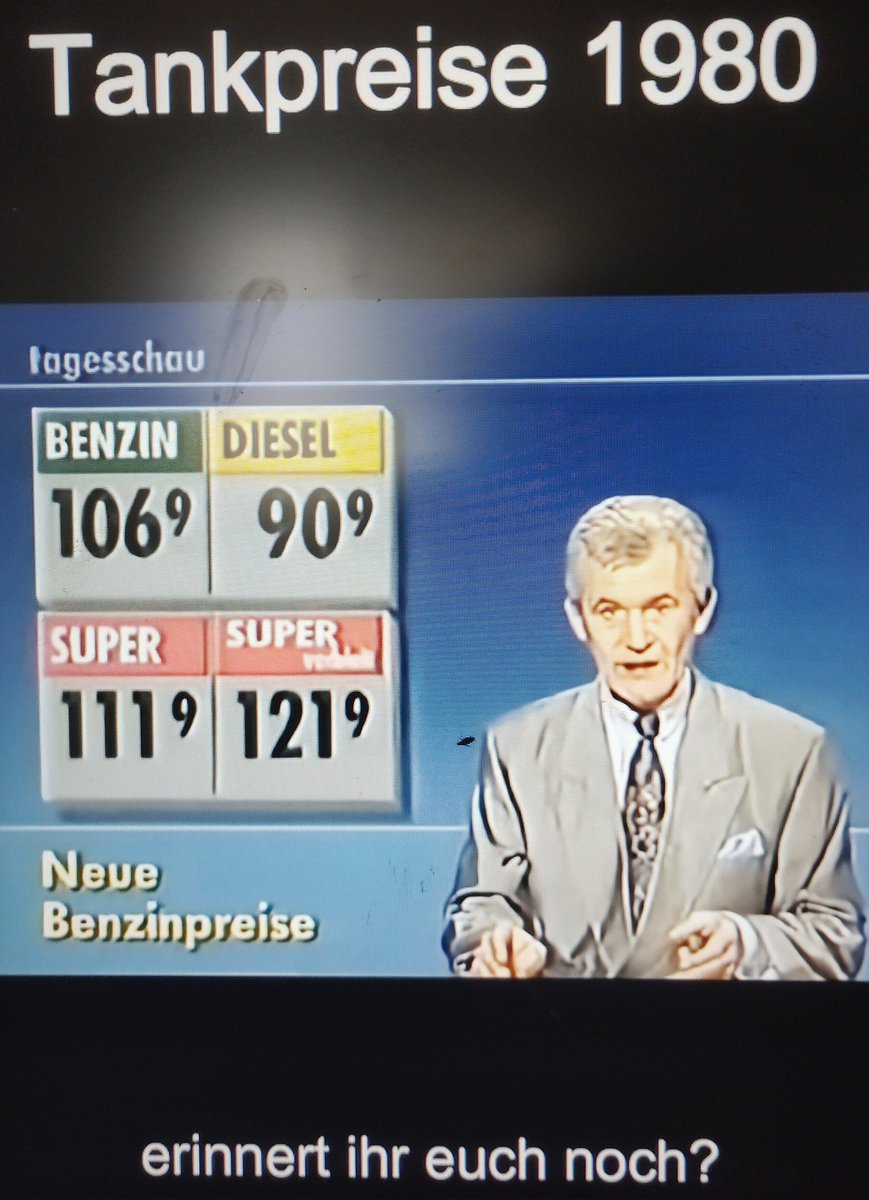 Das waren noch Zeiten, 01.01.1980!

Zur Einordnung, die Währung war Deutsche Mark. 1 DM wären heute inflationsbereinigt nach Kaufkraft/Lohnniveau: ~ 2,50 €.

Fazit:
Benzin: 2,67€
Diesel: 2,27 €
Super: 2,80 €

Und schon tut's euch heute beim tanken nicht mehr so weh! 🤣🤣🤣