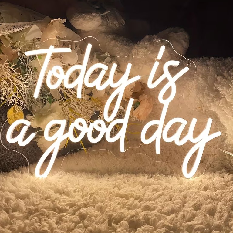 CNeonSolutions's tweet image. Light up your space with Custom Neon Colutions ✨ Fast shipping, durable, high-quality signs at unbeatable prices. DM us or find us on Facebook Marketplace. Visit customneonsolutions.com #NeonSigns #CustomMade #HomeDecor #SmallBusiness #LED