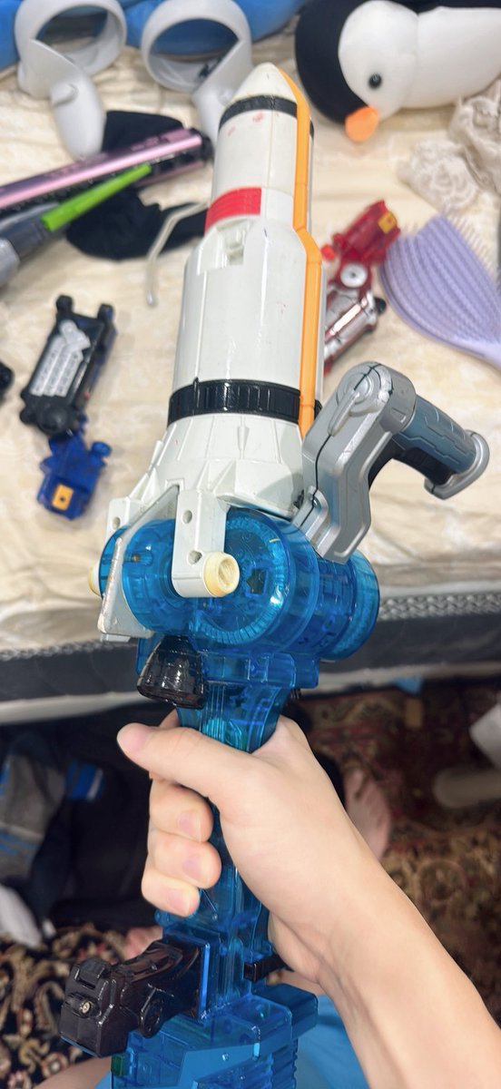 雷姆？UMP45🪽白🤍羽 🦋域宙螟蛾🦋化蛹中～🦋 tweet media