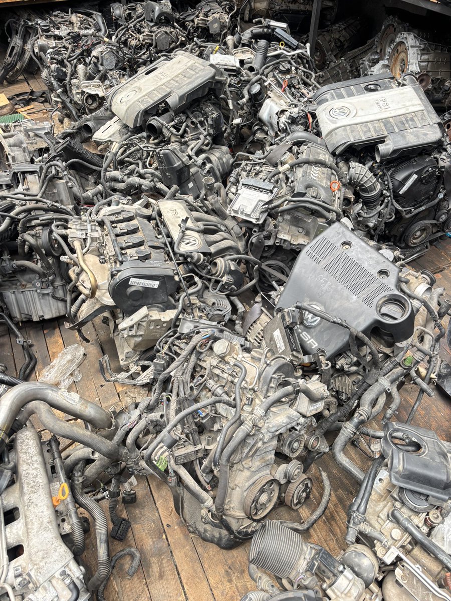 Urunzii's tweet photo. Don’t let your car sleep in a garage because of spares.  If you need any VAG(VW,Audi,Porsche)  parts locally they are now https://t.co/8fTsW1CaXA Rover parts too. Engines,Gearbox,Suspension. 

We’ll diagnose,install and do rebuilds where applicable.
DM me. https://t.co/o8QYZ2Y3Cy