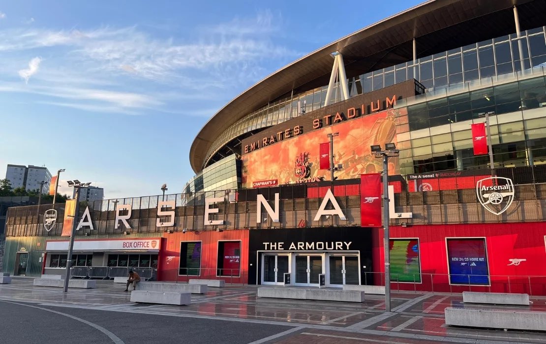 TheRobinsZone's tweet photo. Everyone Arsenal signed with James Ellis as head of recruitment 👇

• Declan Rice
• Kai Havertz
• Jurrïen Timber 
• David Raya
• Riccardo Calafiori
• Mikel Merino
• Raheem Sterling
• Neto
• Viktor Gyokeres
• Martin Zubimendi
• Eberechi Eze
• Noni Madueke
• Christhian Mosquera
• Kepa Arrizabalaga
• Christian Noorgard
•.Piero Hincapie

[@DailyMirror]