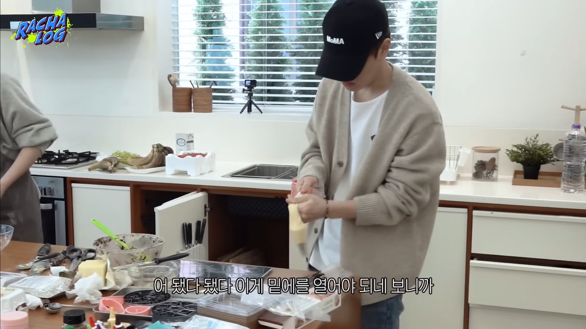 はちわれ tweet media