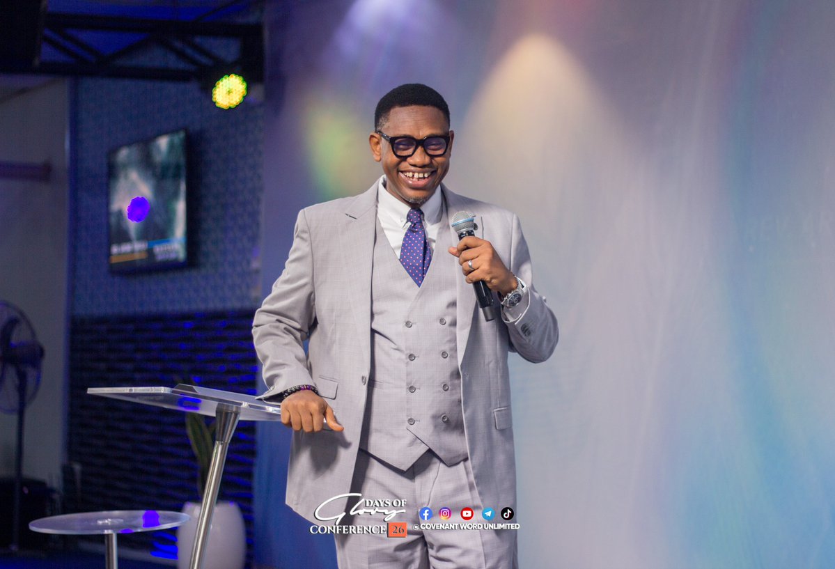 Covenant_Place's tweet image. Like our father, Abraham, we choose to, "against hope believe in hope...according to that which was spoken..." The Word of God!!! 🙌📖

#Day1Highlights #DaysOfGlory #dogc26 #DaysOfGloryConference #EverIncreasingGlory #April #leapsandbound #covenantwordchristiancenterinternational