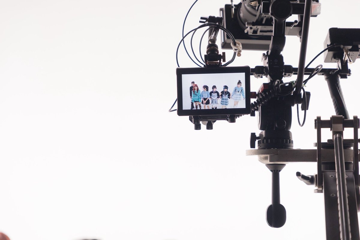 SVLN_idol's tweet photo. 「 Pulsar 」
SILVER LINING’s 2nd Single
MV BEHIND THE SCENES
More photos: https://t.co/c4jEcvN7ED
#SVLN_Pulsar
#SILVERLINING_idol
#SVLN_idol
#SONNETTA https://t.co/OzTsNkGVMq