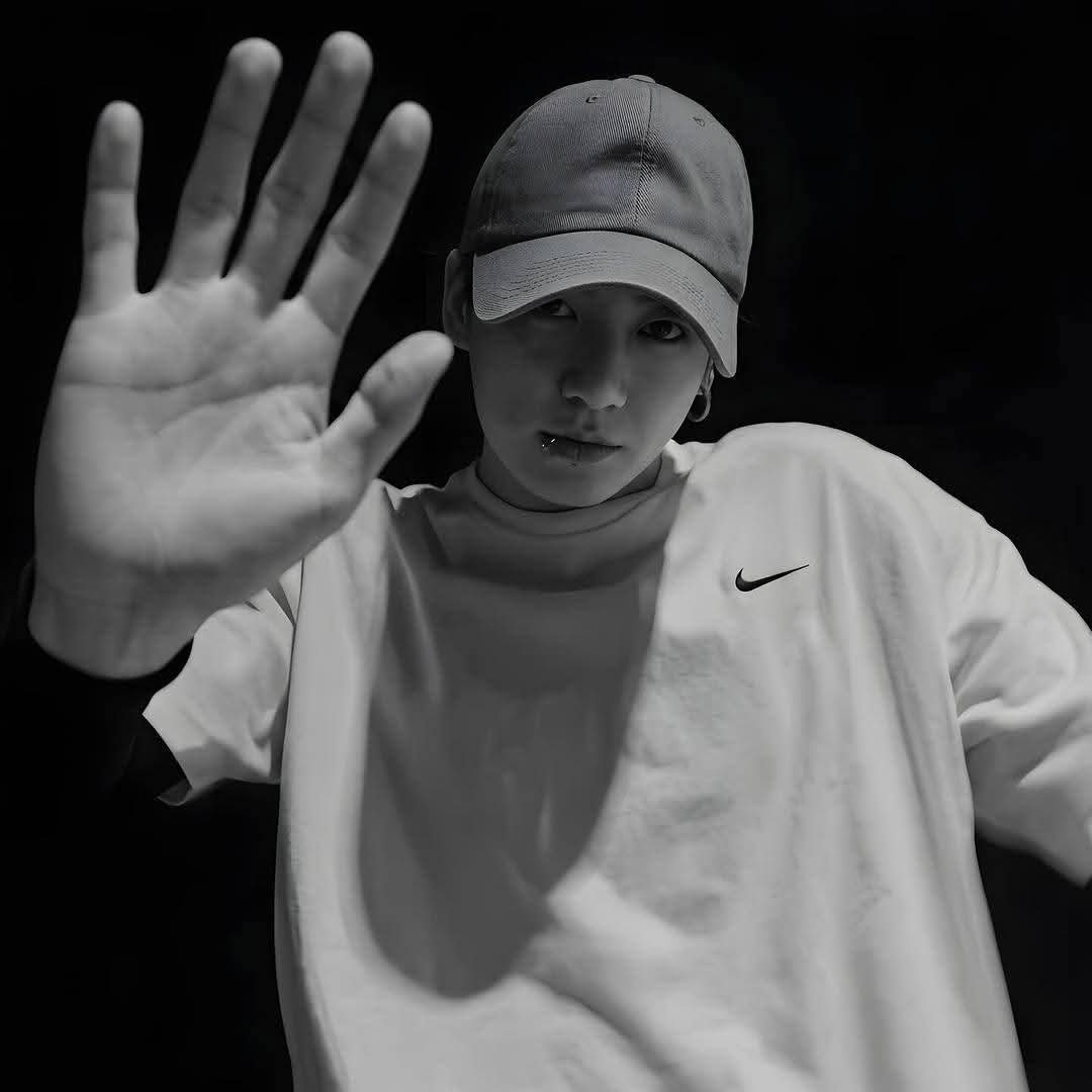 JK *정국💫 tweet media