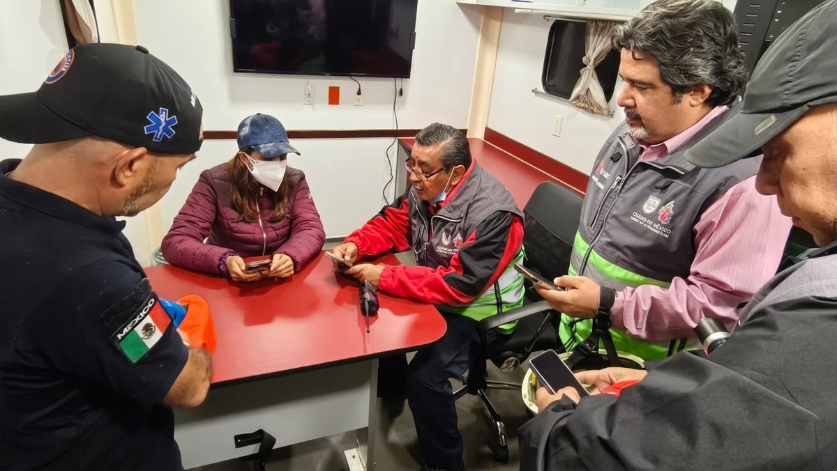 EVELYN PARRA tweet media