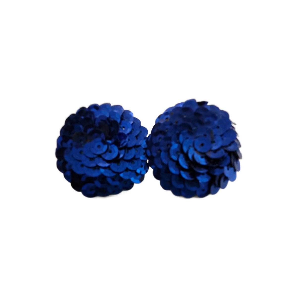 JunkYardBlonde's tweet image. Vintage Blue Sequin Circle Pierced Earrings. 1.75" Diameter tuppu.net/79301601 #Etsy #JunkYardBlonde #Junkyardblonde