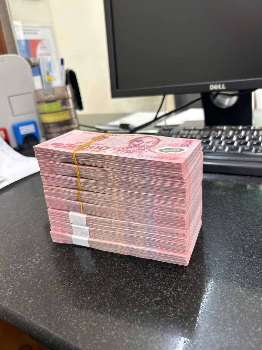 Xuân Loan Dâm Đãng tweet media