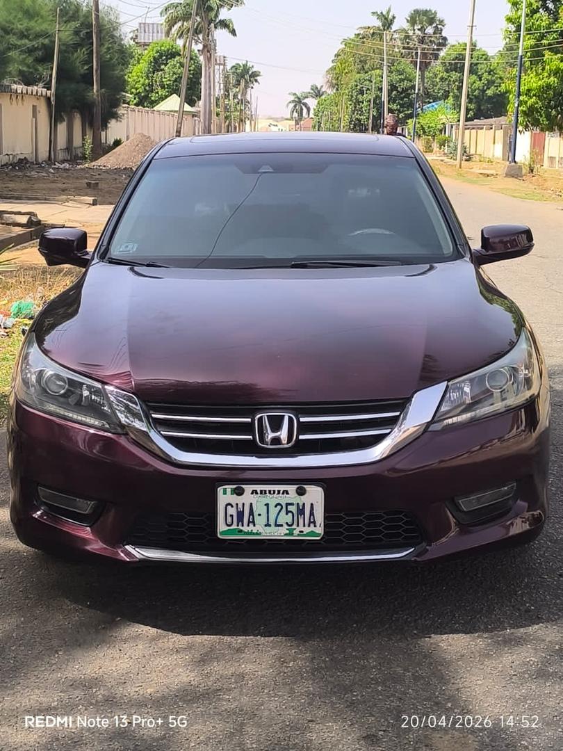 PreciousUd90174's tweet photo. DISTRESS SALE 
EXTREMELY CLEAN USED HONDA ACCORD KEYLESS DOUBLE SCREEN 2014 MODEL IN GOOD CONDITION WITH ORIGINAL PAPERS✅
BUY AND DRIVE 
🔖9M
📍 KADUNA https://t.co/8TJ5wXNye1
