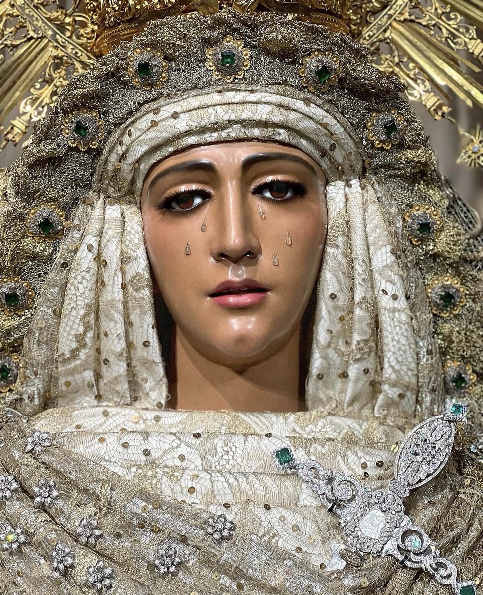 Irene Garrido👑🌺 (@irene_garr61881) on Twitter photo 